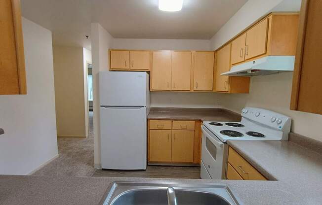 Welcome to Terrace At Columbia Knoll Apartments