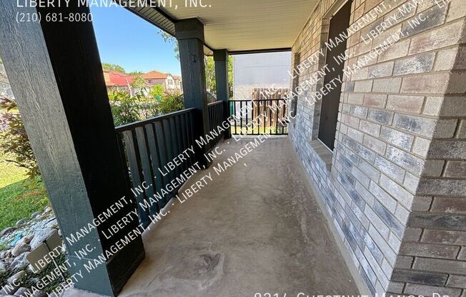 8214 CHESTNUT MNR DR