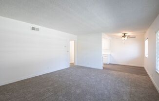 2 beds, 1 bath, 950 sqft, $2,375, Unit 36
