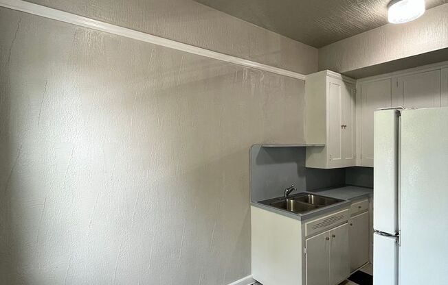 1 bed, 1 bath, $1,495, Unit 104
