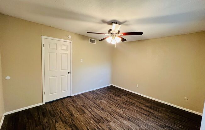 1 bed, 1 bath, 666 sqft, $1,175, Unit 2-155