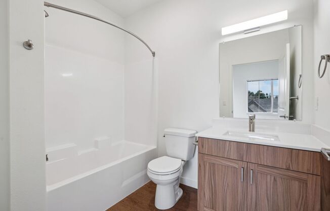 2 beds, 2 baths, 982 sqft, $2,024, Unit 80