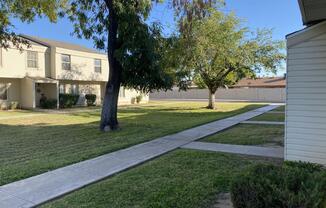 6617 S GRANADA DR