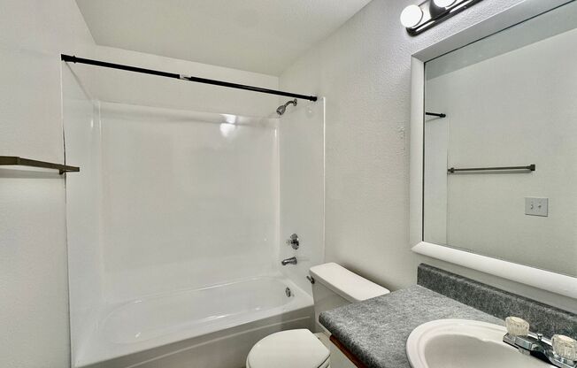 3 beds, 2 baths, 1,098 sqft, $2,030, Unit S201