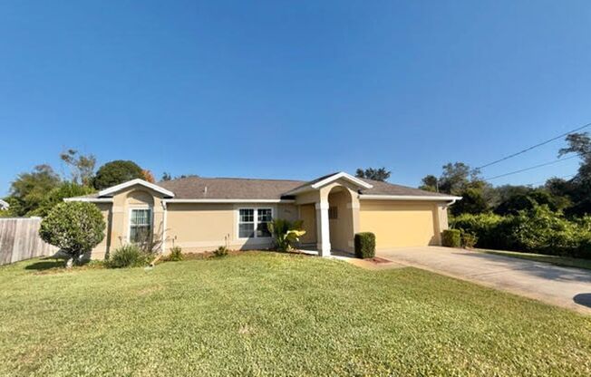 Deland - 3 Bedroom, 2 Bathroom - $1,995.00