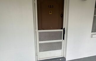 1 bed, 1 bath, $1,450, Unit # 123