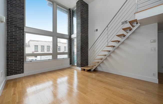 2 beds, 2 baths, $4,595, Unit 4E