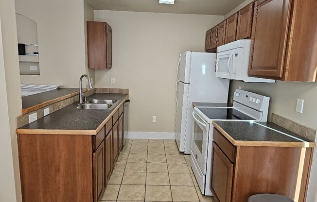 Nice 2 bedroom, 2 bath condo in a fabulous location!