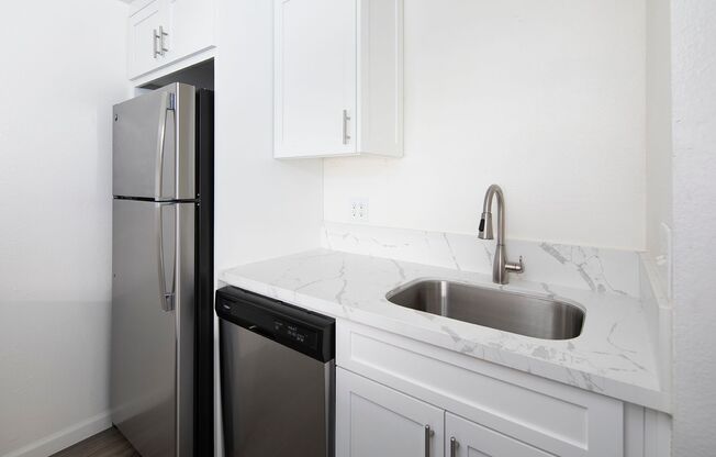 Stephanie Apartments