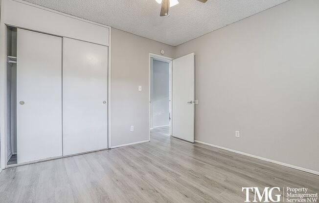 2 beds, 1 bath, $1,495