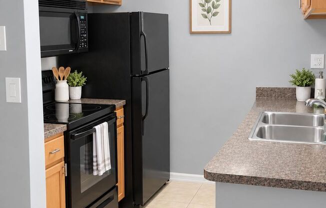 1/1 Condo Great Location in Brandon