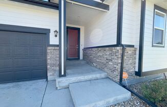 3 beds, 2 baths, $2,695