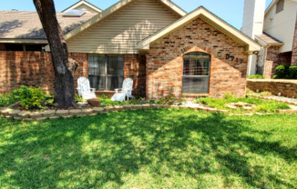 9717 SPRINGTREE LN