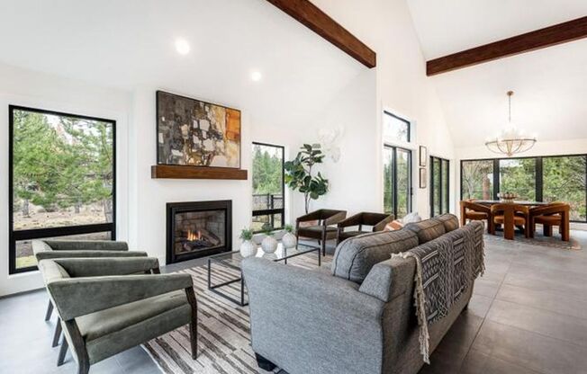 Beautiful Remodeled Home on Acreage!