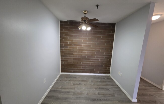 1 bed, 1 bath, 765 sqft, $1,900, Unit 417