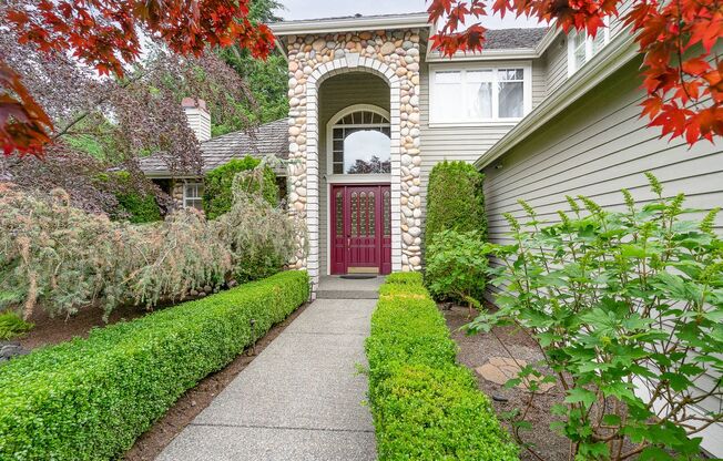 4 Bed / 3 Ba Woodinville Home