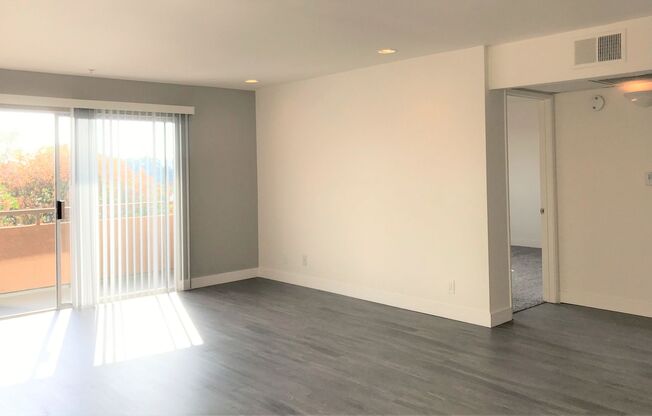 2 beds, 2 baths, 1,100 sqft, $2,750, Unit 316