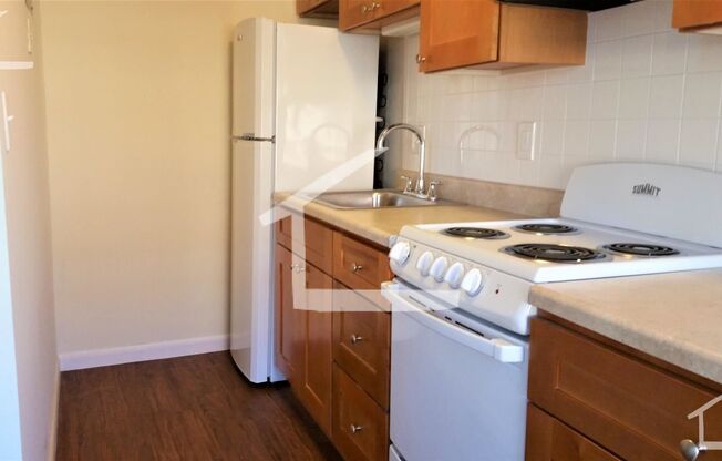 Spacious 6-Bedroom Single-Family in Brighton w/ Parking – Student Friendly