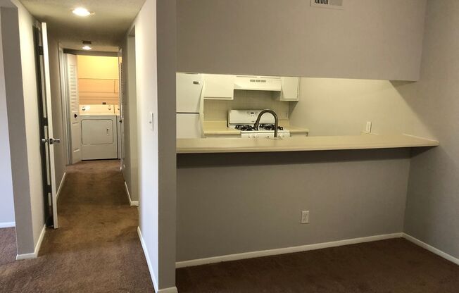 2 beds, 2 baths, 1,042 sqft, $1,199, Unit 6010H