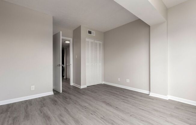 2 beds, 2 baths, $895, Unit 328
