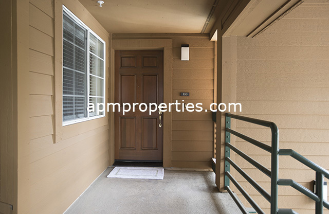 2 beds, 2 baths, $2,795