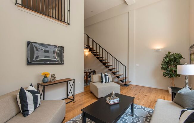 2 beds, 2 baths, $2,995, Unit #204