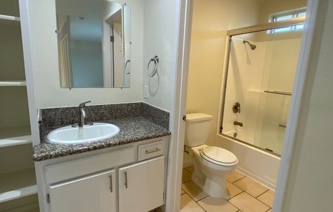 Studio, 1 bath, $1,595, Unit 130