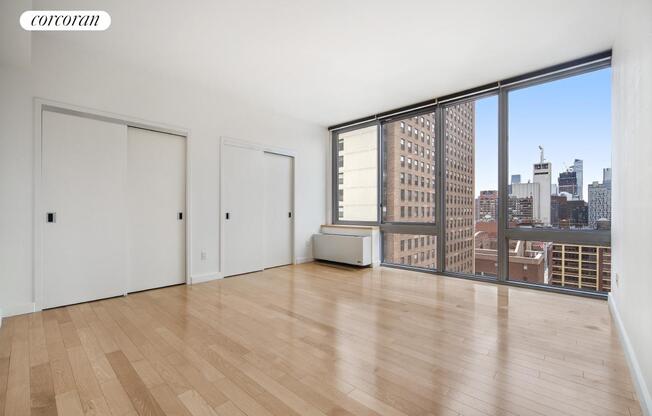 225 W 60 ST