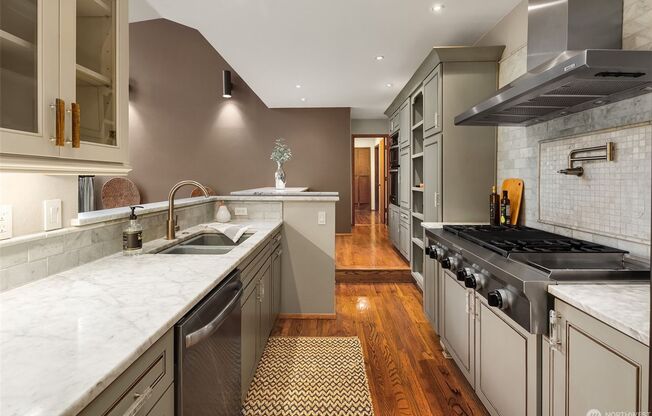 3bd/2.25ba Edmonds House