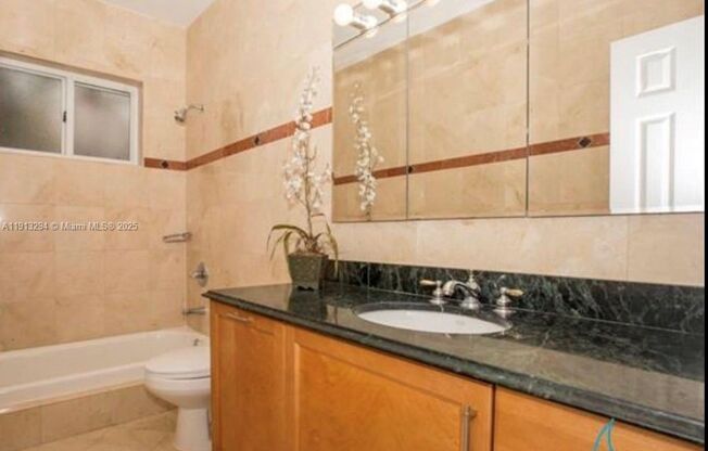 13155 ARCH CREEK TER NORTH MIAMI, FL 33181