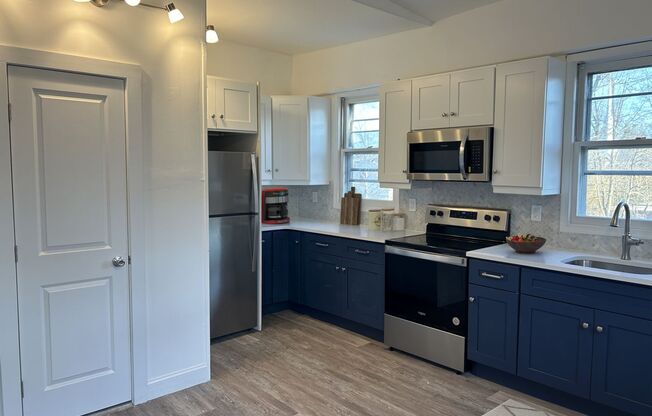 Beautiful 1 bedroom / 1 bath in Wayne!