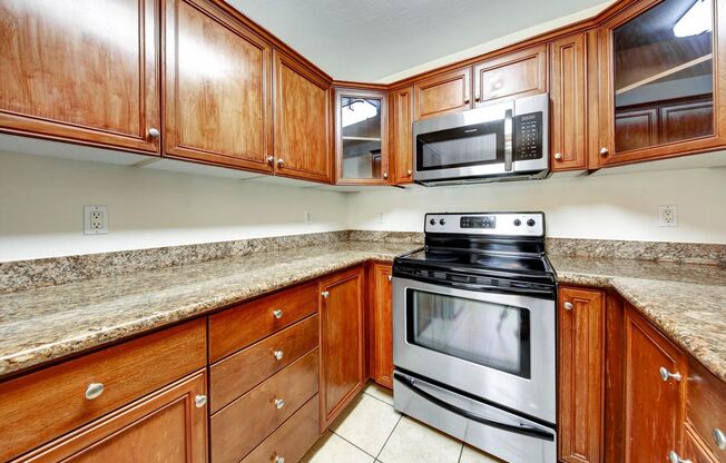 2 beds, 1 bath, $2,095, Unit # 47