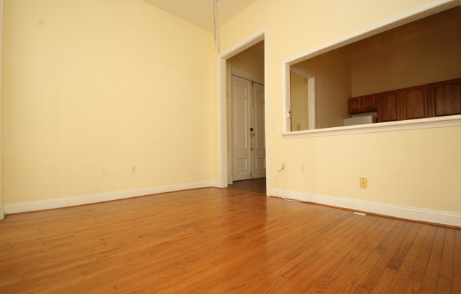 809 Park Ave