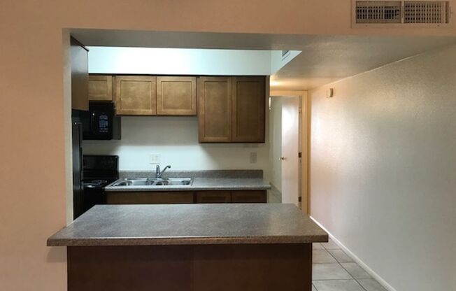 1 bed, 1 bath, 500 sqft, $895