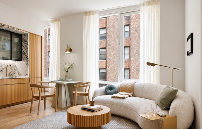 1 bed, 1 bath, 529 sqft, $6,000, Unit 19C