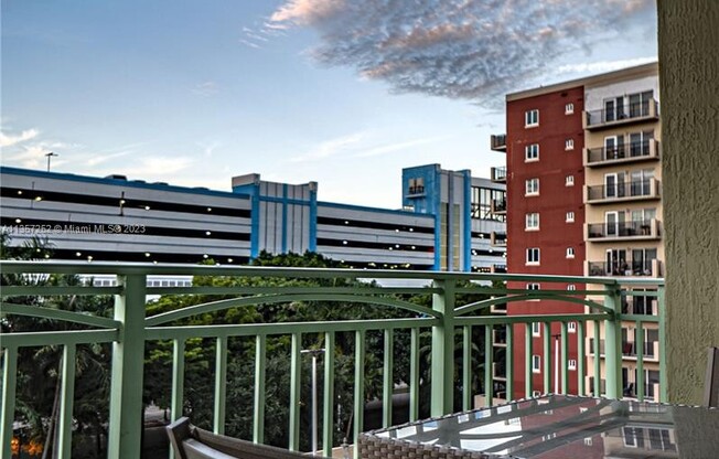 3500 Coral Way