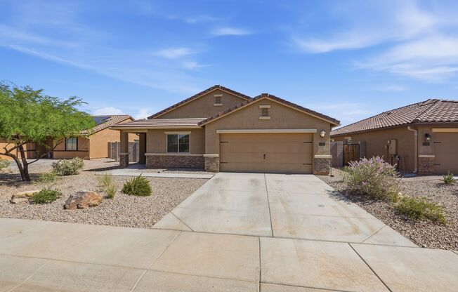4bedroom 2 bath single family home!