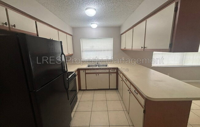 3 beds, 1.5 baths, 1,100 sqft, $1,599