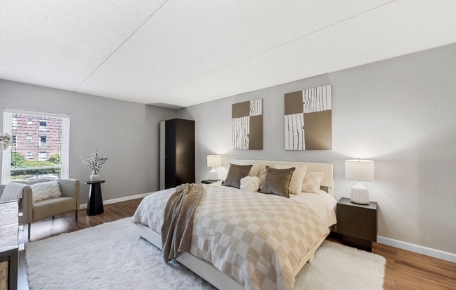 2 beds, 2 baths, 1,164 sqft, $3,575, Unit 221