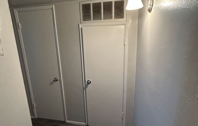 1 bed, 1 bath, 625 sqft, $995, Unit 20