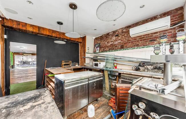 Studio, $10,000