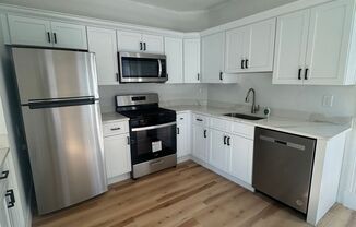 4 beds, 1 bath, 1,400 sqft, $2,300, Unit 2nd Floor