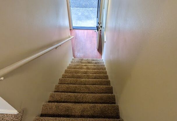 2 beds, 1.5 baths, 900 sqft, $1,545, Unit 7869