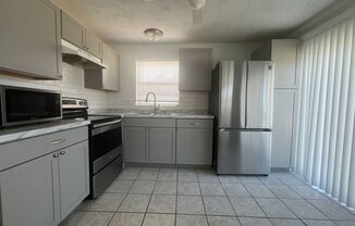 2 beds, 1 bath, $1,800, Unit East Unit