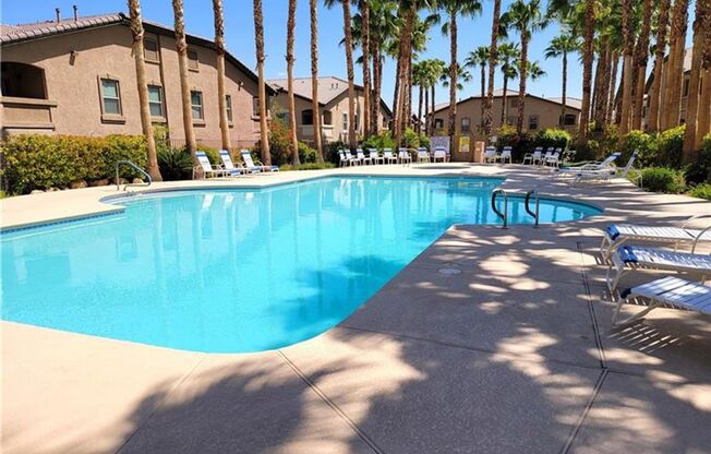 1st Floor Condo in Gated Sunset Cliffs community