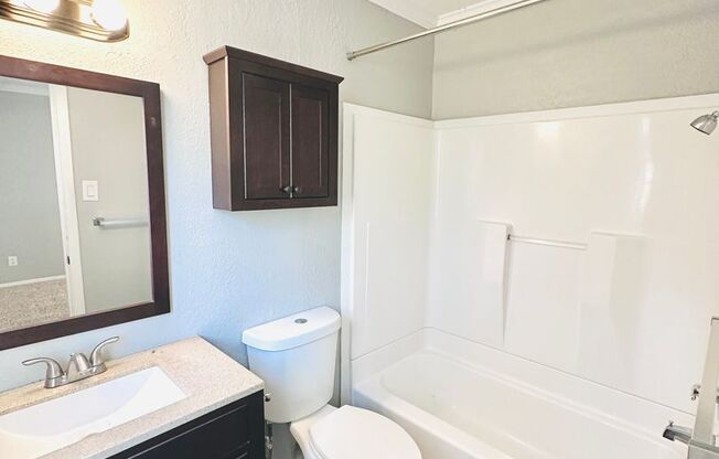 Studio, 1 bath, 500 sqft, $795, Unit 219
