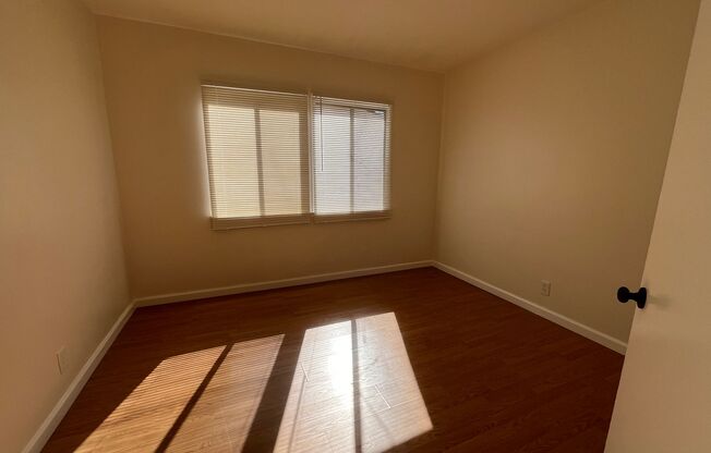 816-820 W Walnut Ave.