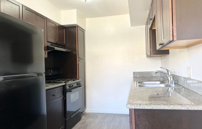 1 bed, 1 bath, $1,995, Unit 2244 1/2