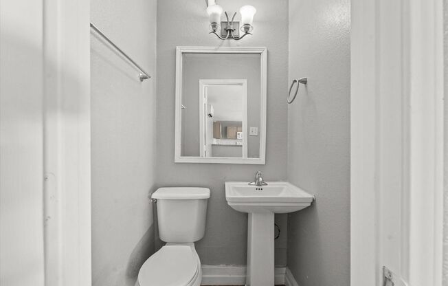 927 &amp; 929 S Rosemont Ave