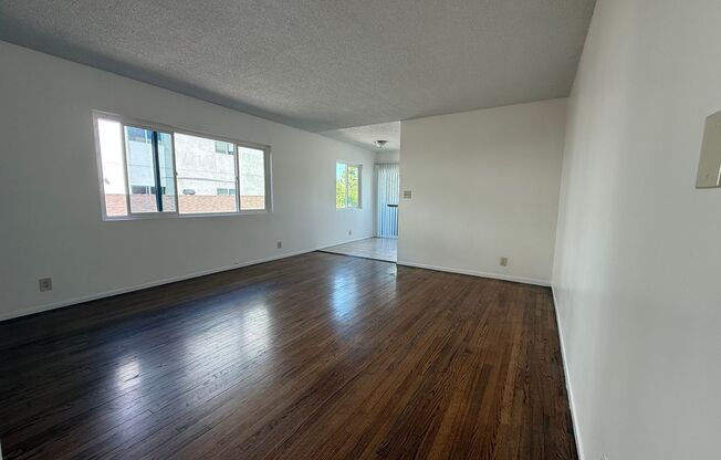 11761 Culver Blvd.